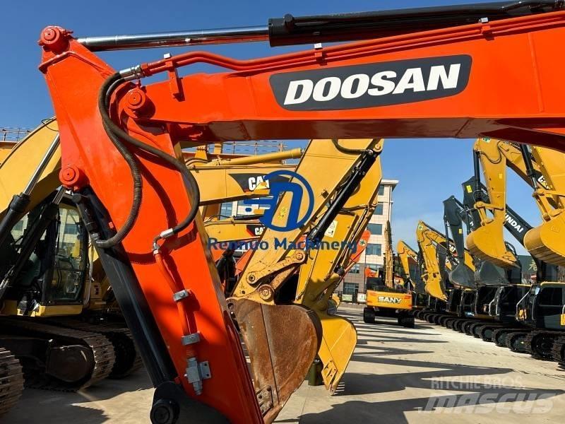 Doosan DX 60 小型挖掘机
