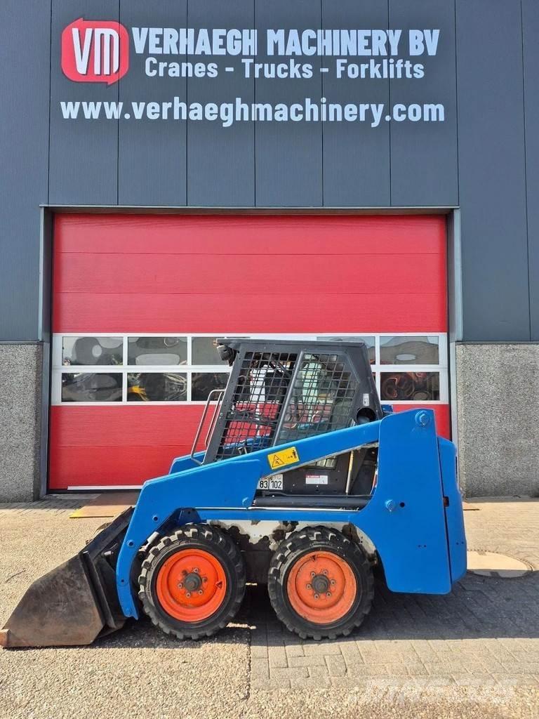 Bobcat 553 滑移装载机