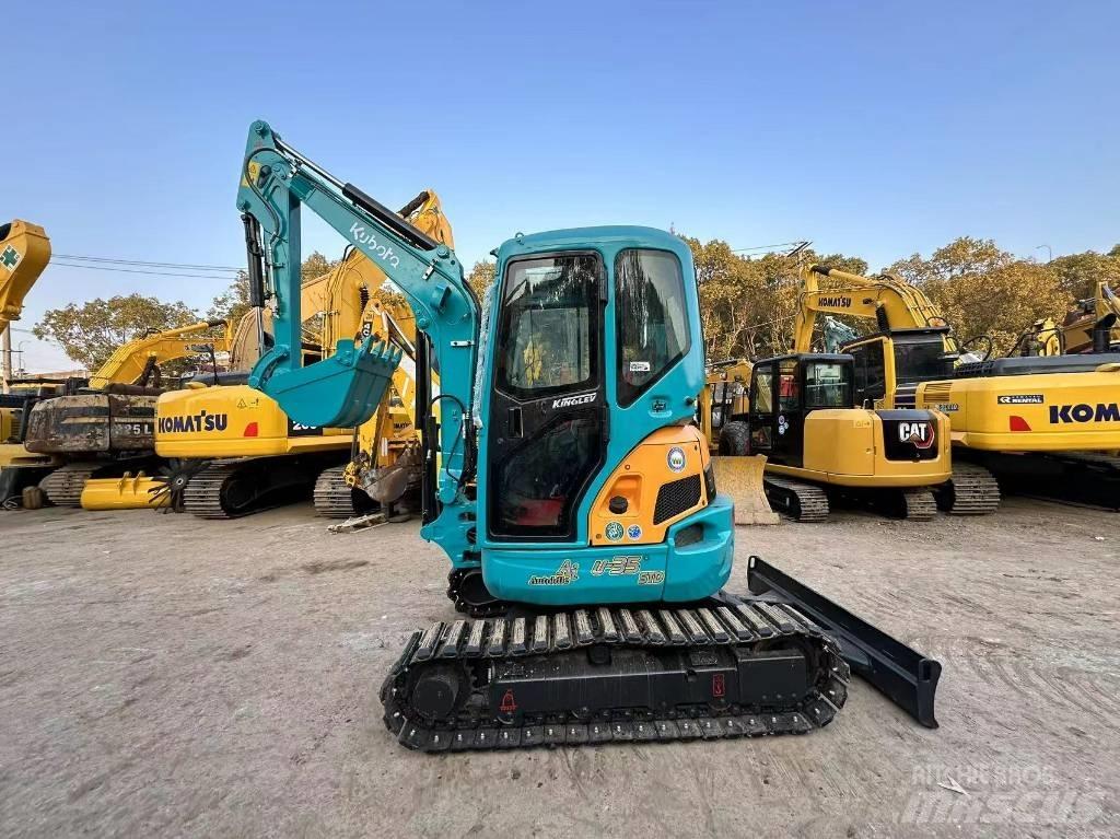 Kubota U 35 小型挖掘机