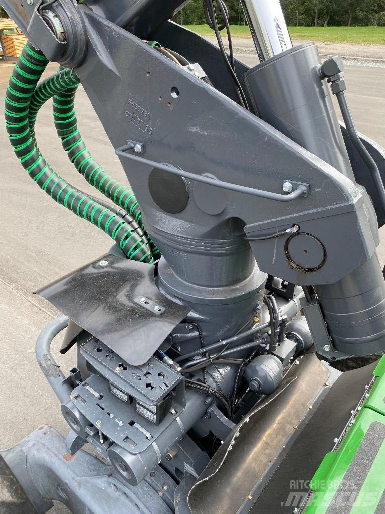 John Deere 1270 G 收割机