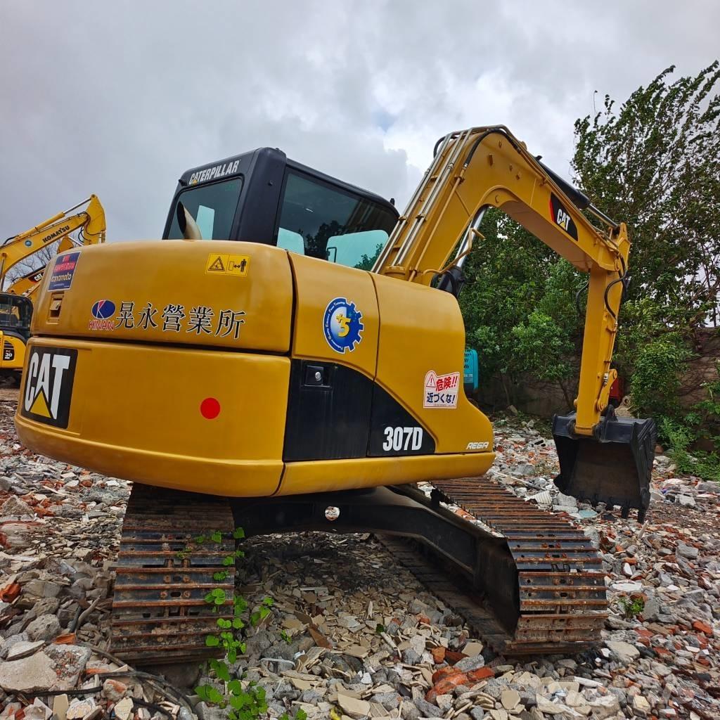 CAT 307 D 中型挖掘机