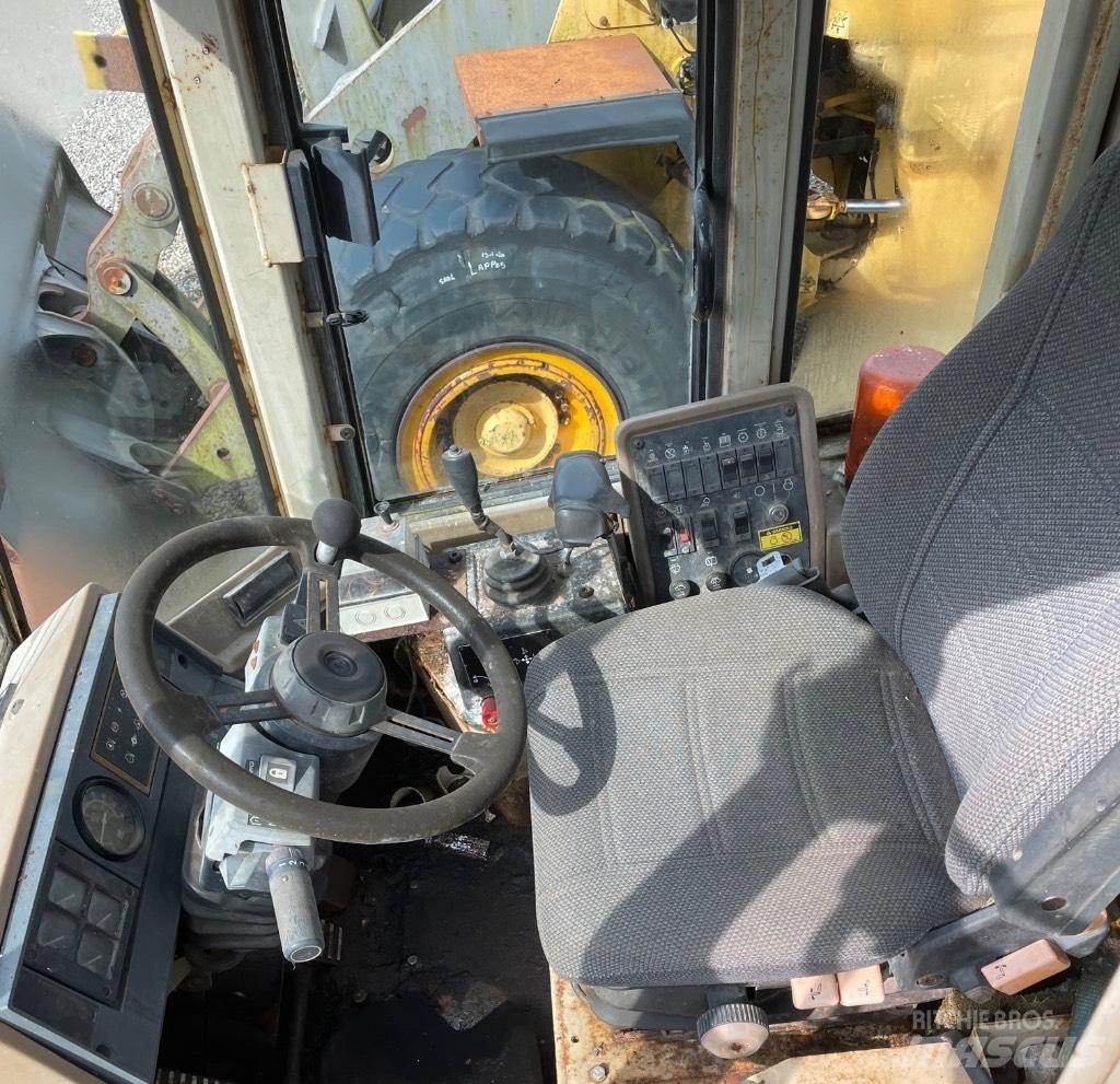 CAT 928F 轮式装载机