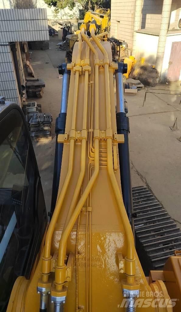 LiuGong 933 E 履带挖掘机