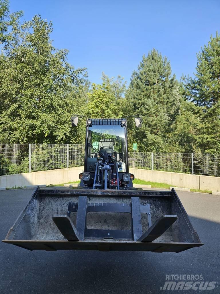 Kubota RT 260-2 轮式装载机