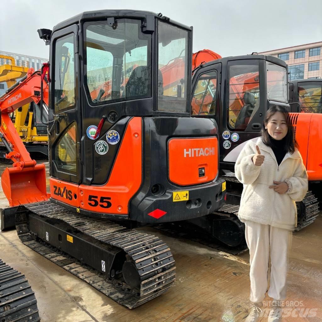 Hitachi ZX 55 小型挖掘机