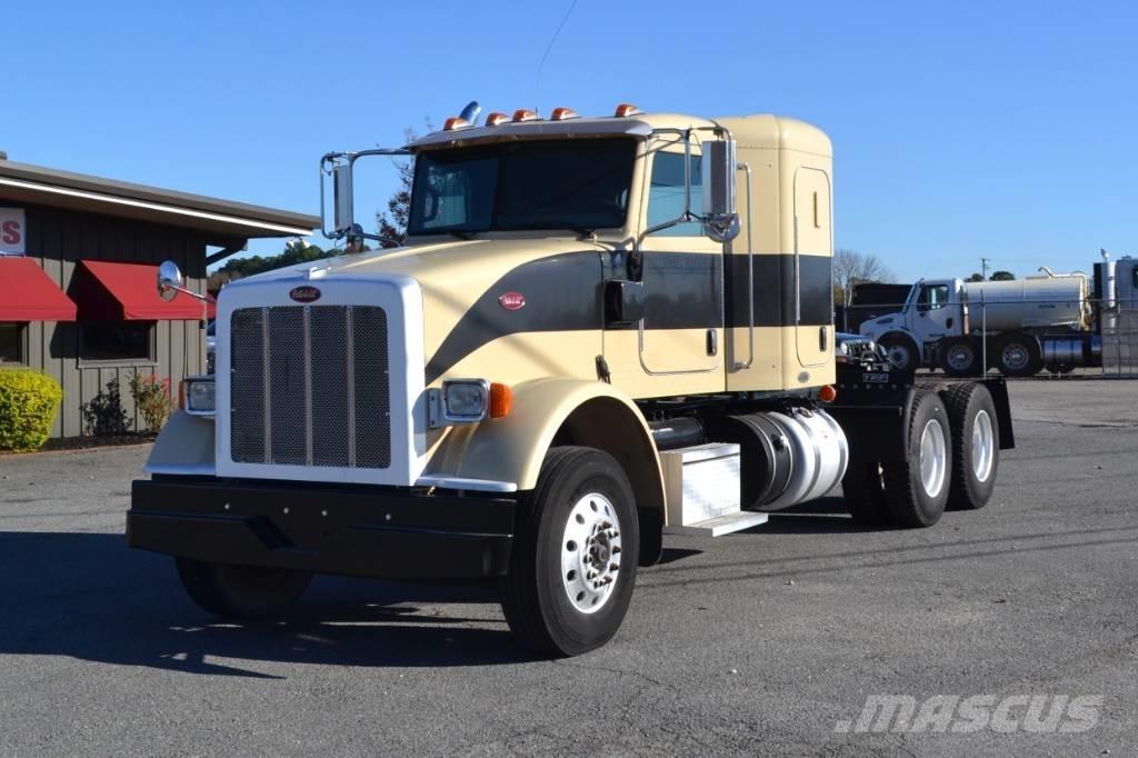 Peterbilt 367 牵引车