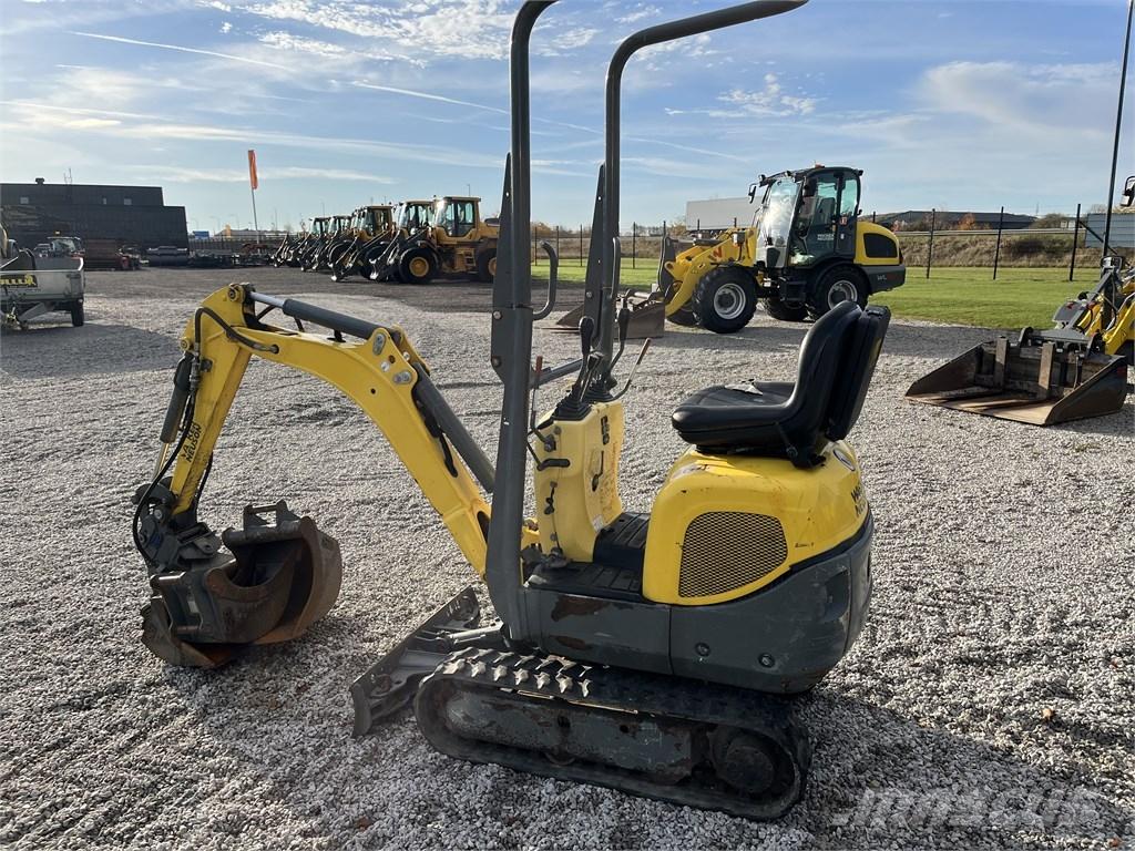 Wacker Neuson 803 小型挖掘机
