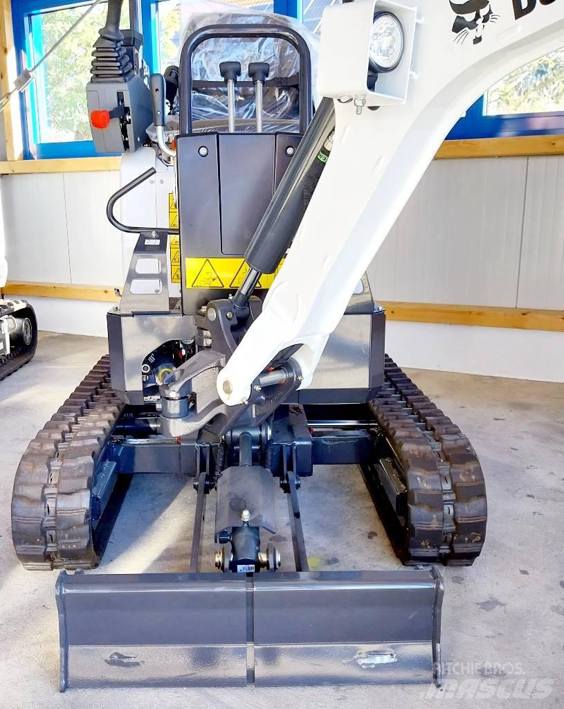 Bobcat E10z 小型挖掘机