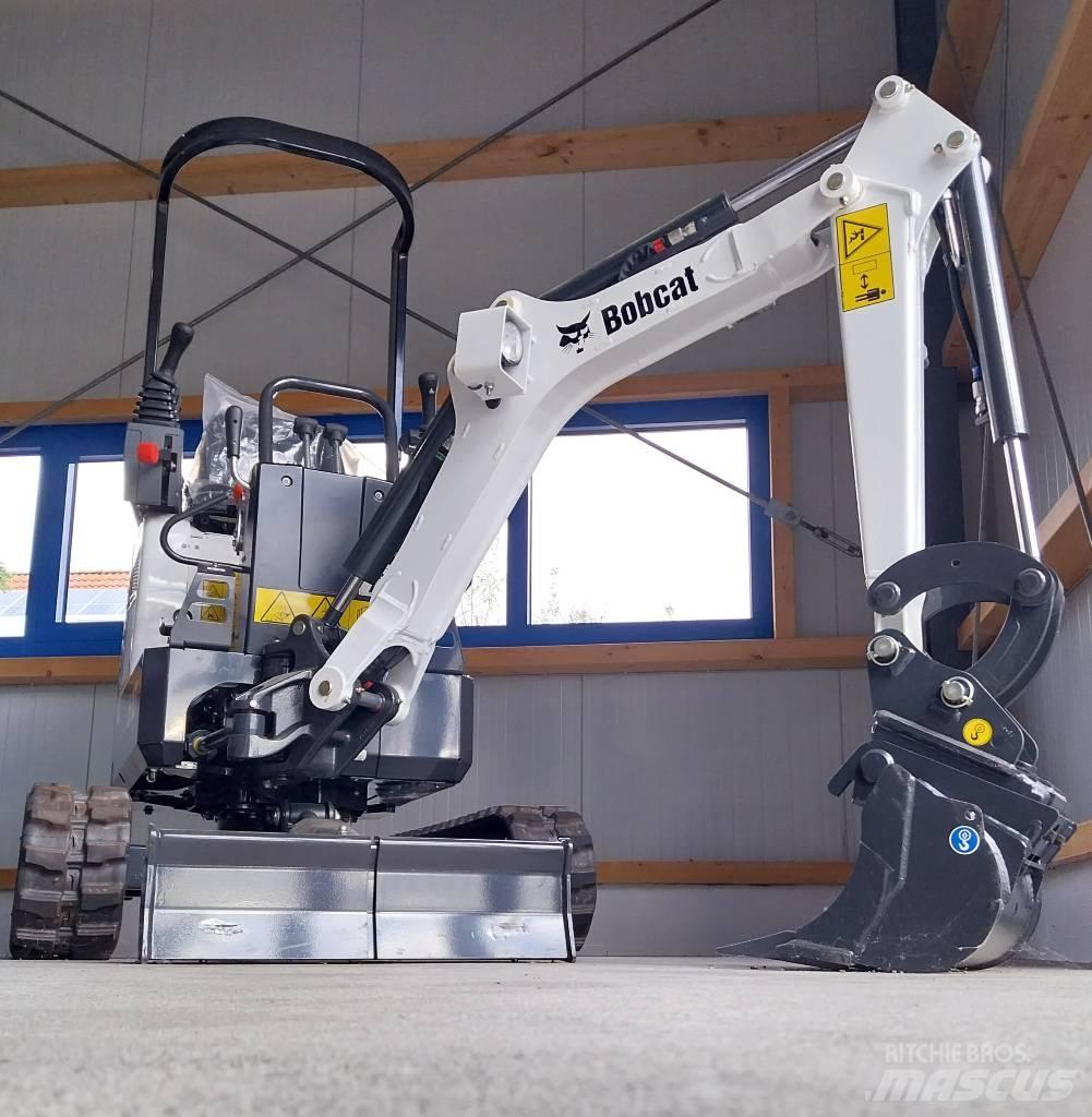Bobcat E10z 小型挖掘机