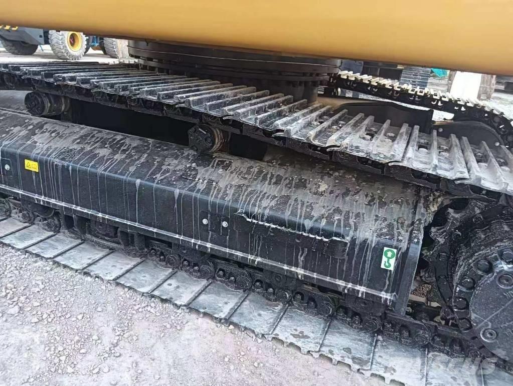 CAT 324 D2 L 中型挖掘机
