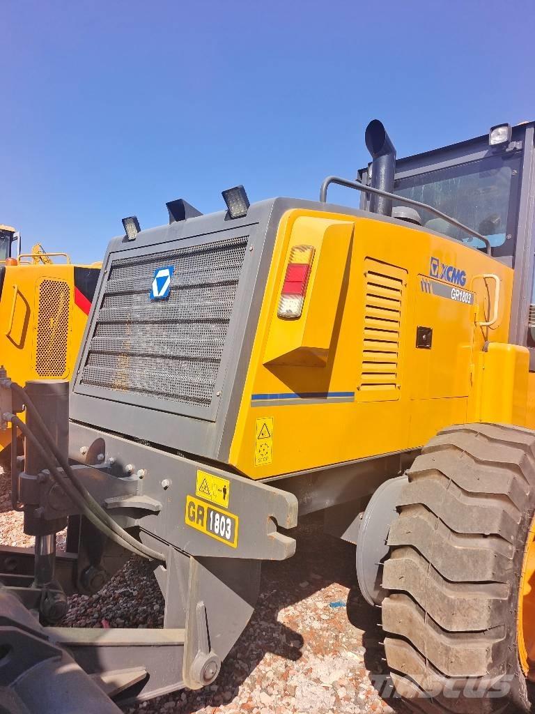 XCMG GR1803 平地机/推土机