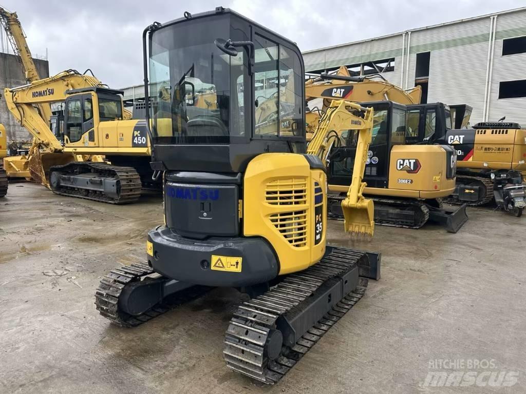 Komatsu PC 35 MR 小型挖掘机