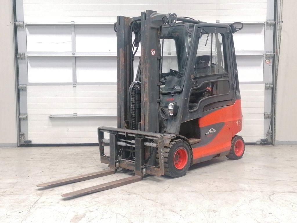 Linde E30H-01/600 电动叉车