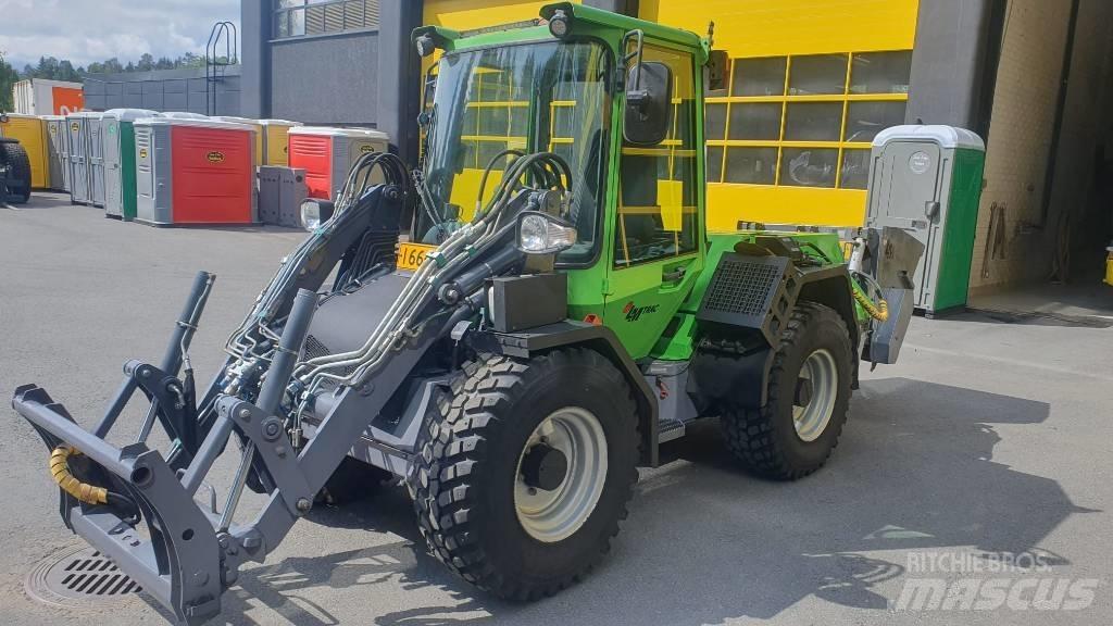 LM Trac 586 轮式装载机