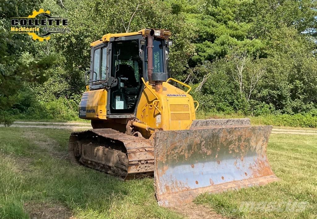 Komatsu D 39 EX 履带式推土机