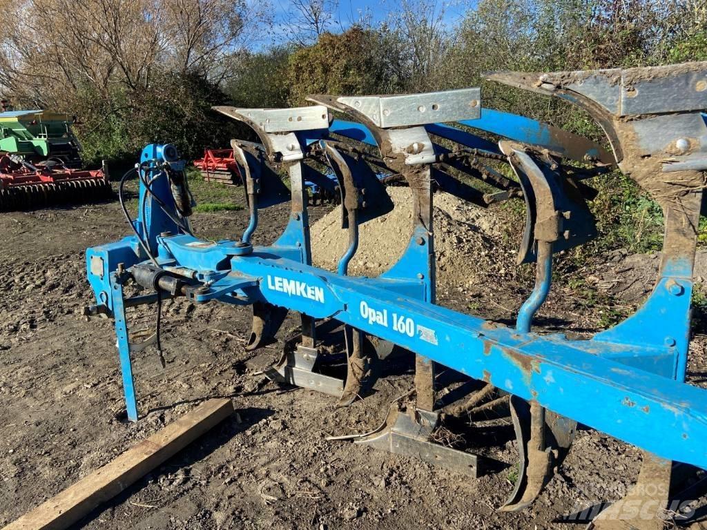 Lemken Opal 160 双向犁