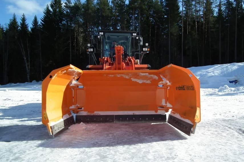 Volvo L 110 H2 轮式装载机