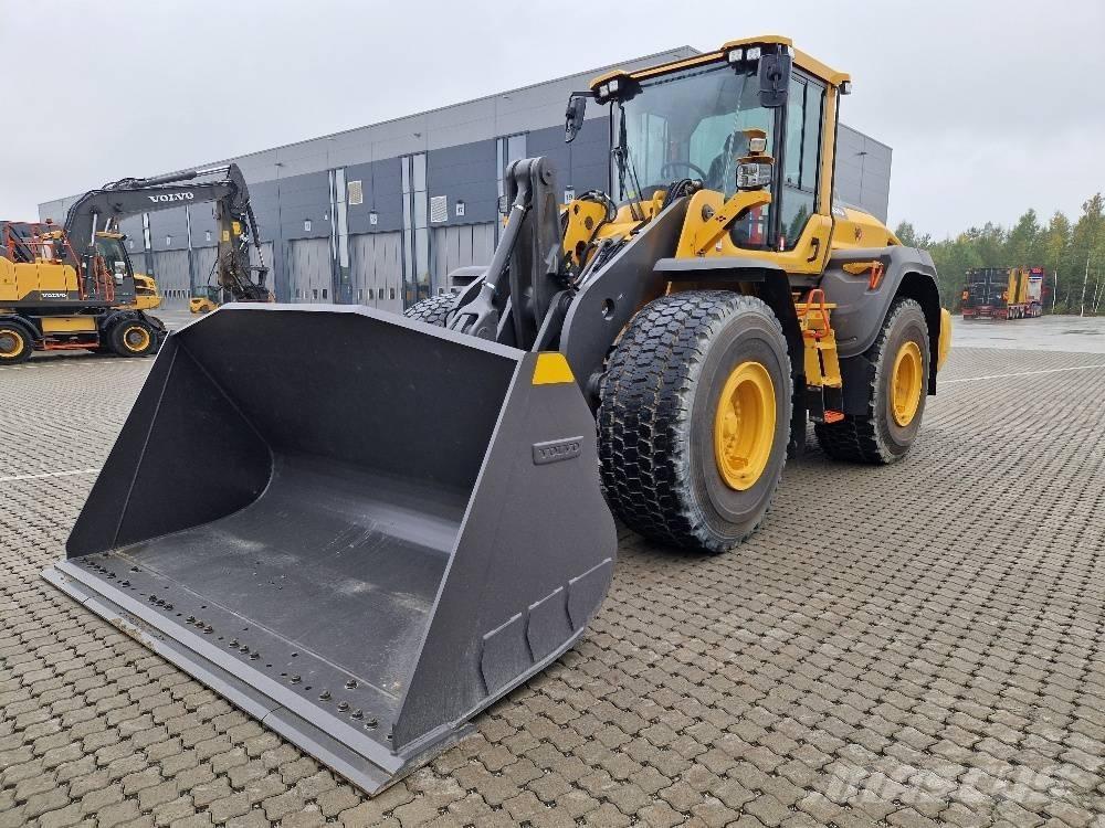 Volvo L 110 H2 轮式装载机