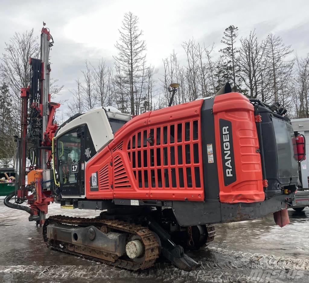 Sandvik DX800i 钻孔机