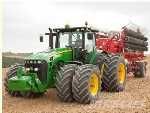 John Deere JD8270 拖拉机/农用车