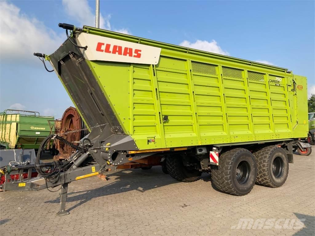 CLAAS Cargos 750 铺路机械