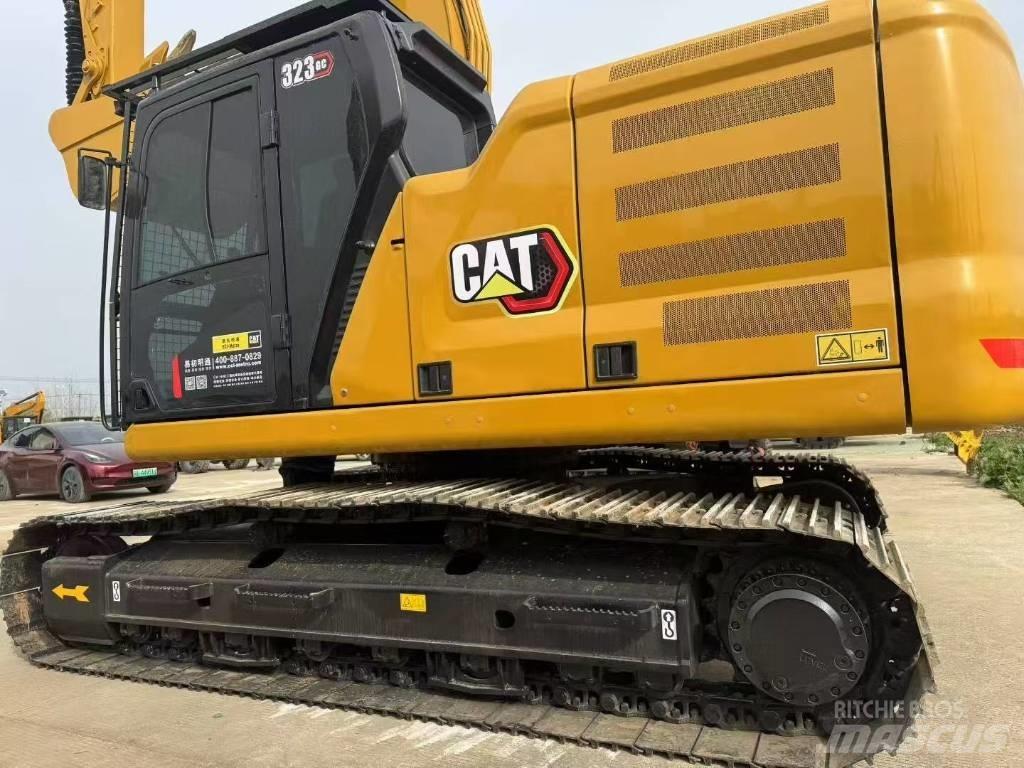 CAT 323GC 履带挖掘机