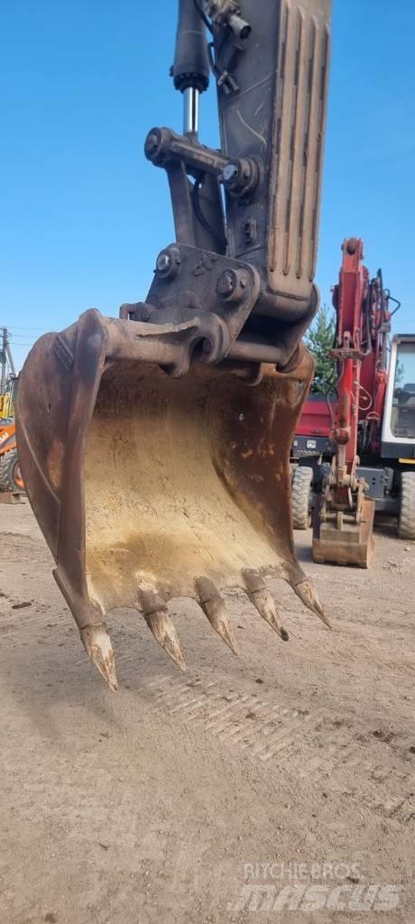 Volvo EC 210 C N L 履带挖掘机