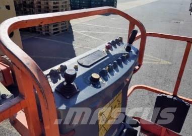 JLG E 400 AN 曲臂高空工作平台