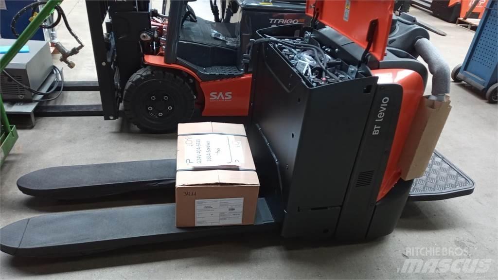 Toyota LPE200B 手摇升降机