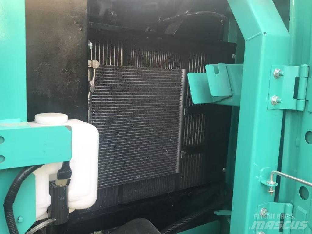 Kobelco SK 75 中型挖掘机
