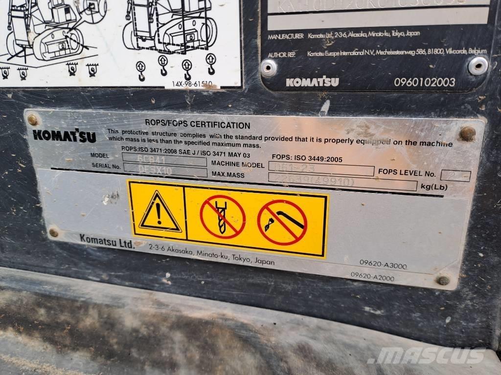 Komatsu D61PXI-23 履带式推土机
