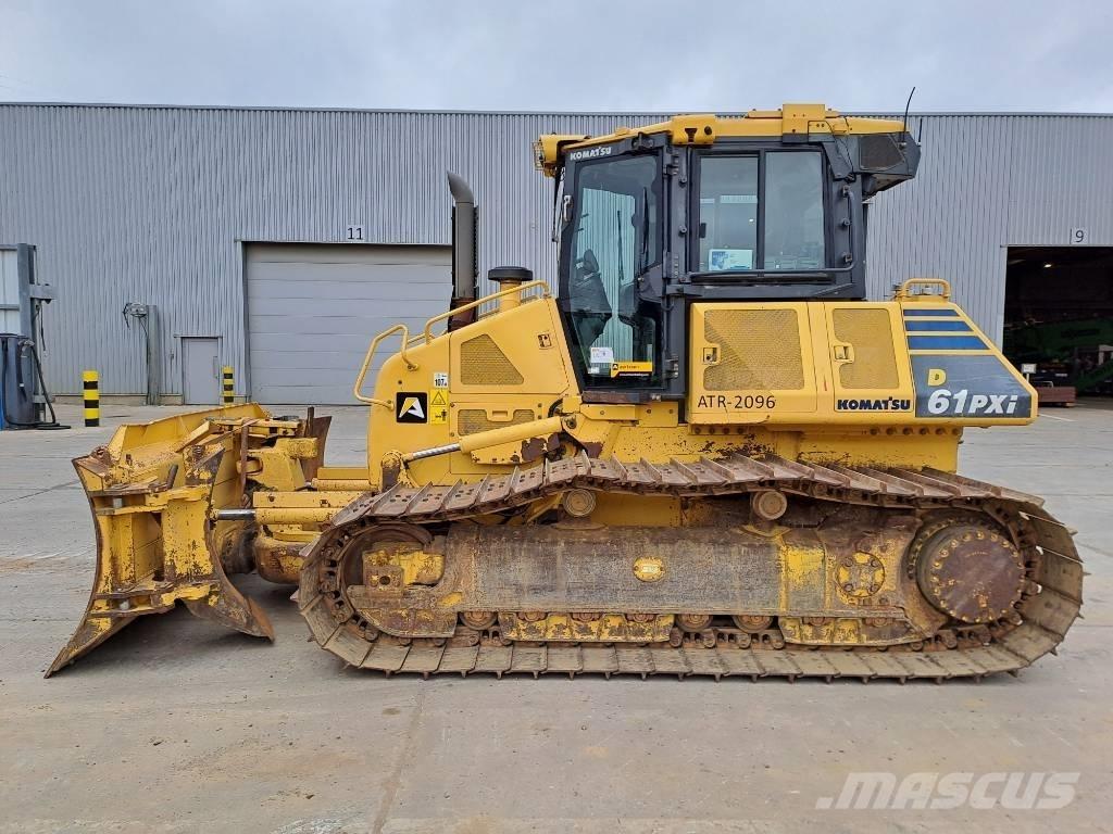 Komatsu D61PXI-23 履带式推土机