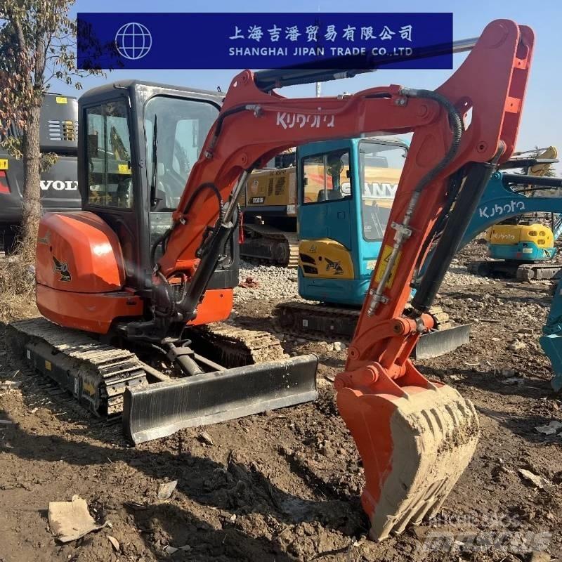 Kubota U 30 小型挖掘机