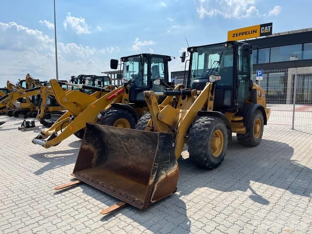 CAT 907 M 轮式装载机