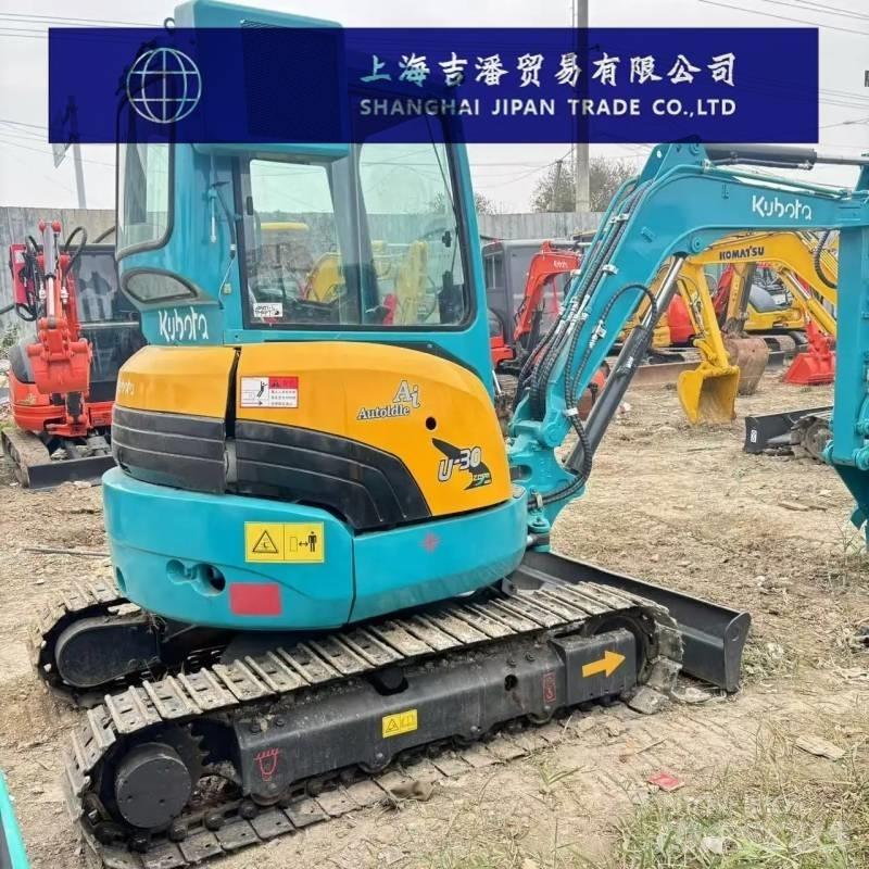 Kubota U 30 小型挖掘机