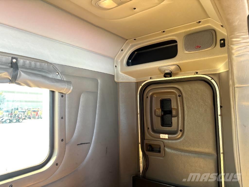 Peterbilt 389 牵引车