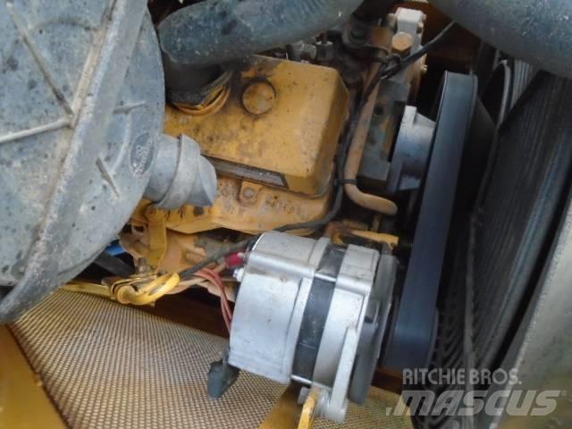 John Deere 450HL 履带式推土机