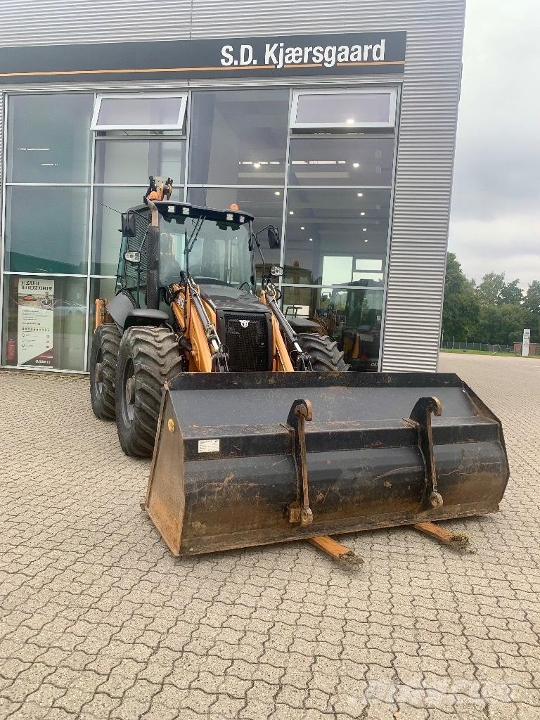 CASE 695 ST 反铲装载机