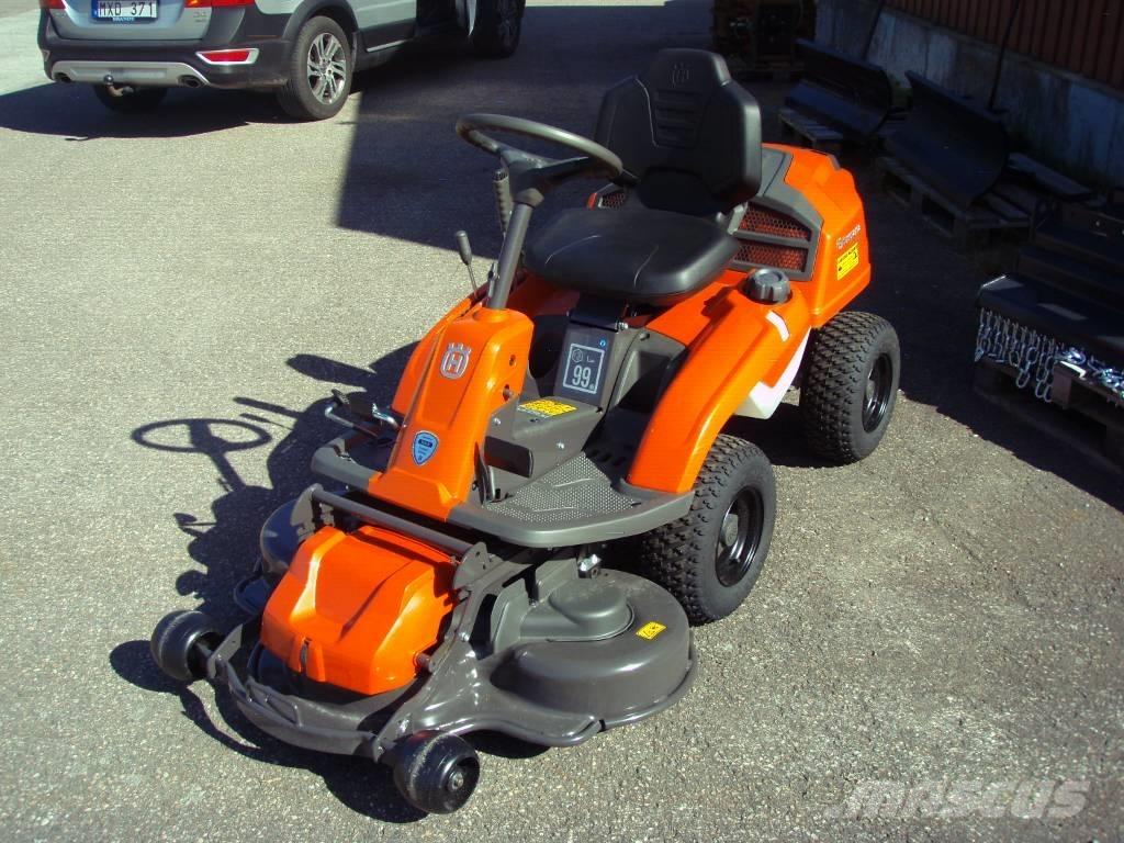 Husqvarna R 214 TC 骑乘式割草机