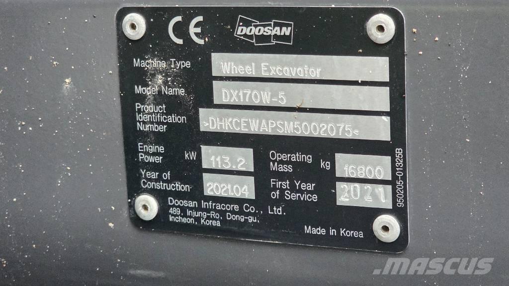 Doosan DX 170 W 轮式挖掘机