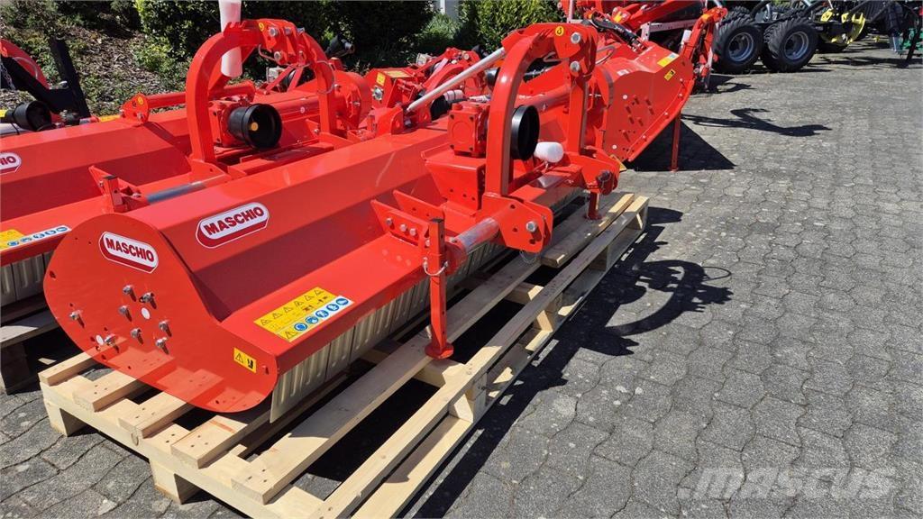 Maschio Brava 230 牧场割草机和切顶器