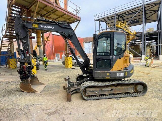 Volvo ECR 88-D 中型挖掘机