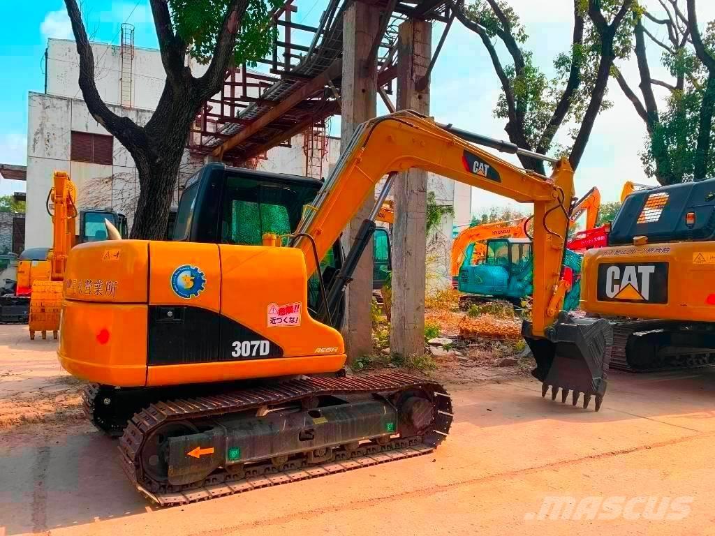 Carter 307D 中型挖掘机