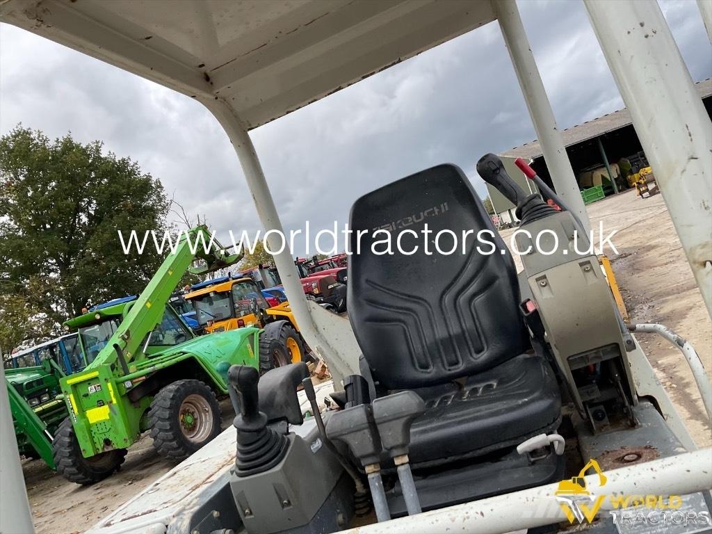 Takeuchi TB 228 小型挖掘机