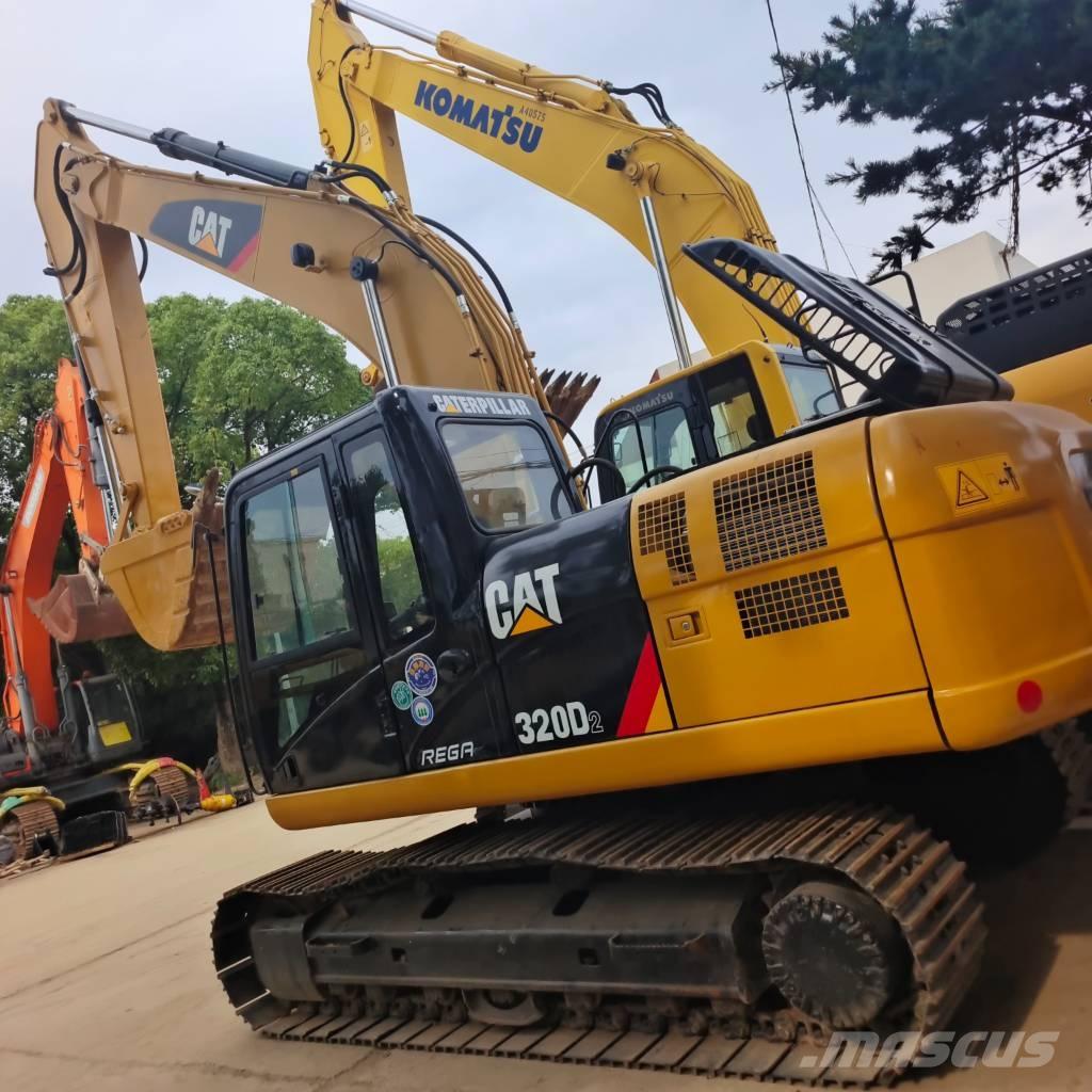 CAT 320D2 履带挖掘机