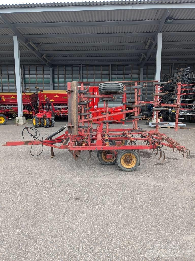 Väderstad NZ-500 钉齿耙