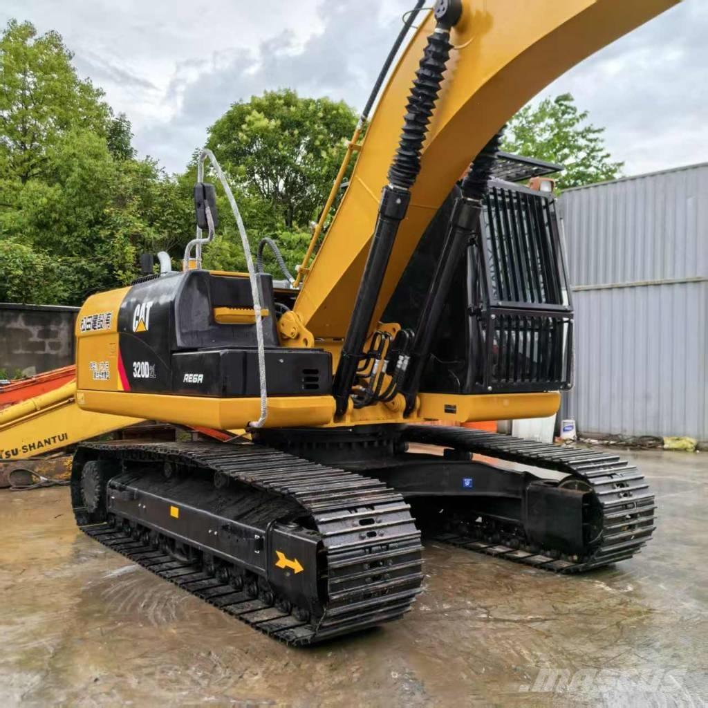 CAT 320D 履带挖掘机