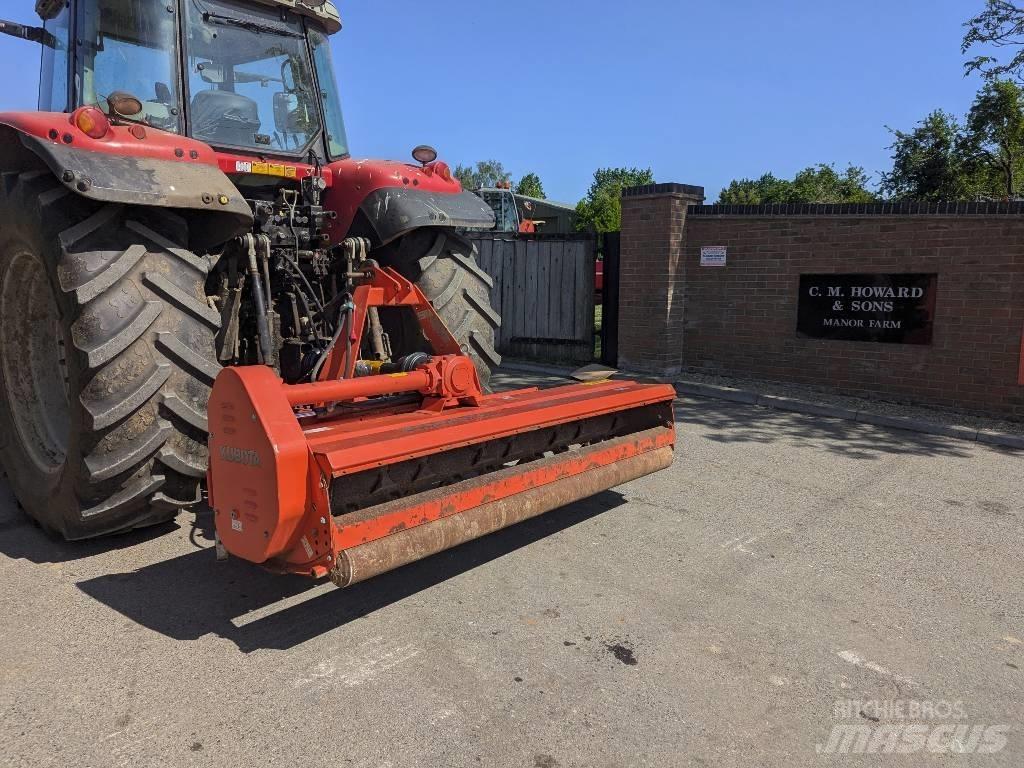 Kubota SE3230 割草机