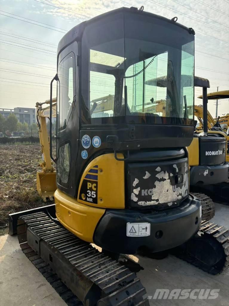 Komatsu 35 履带挖掘机