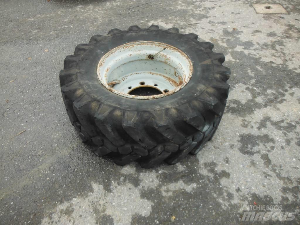 Michelin 15R22.5 轮胎、车轮、轮圈